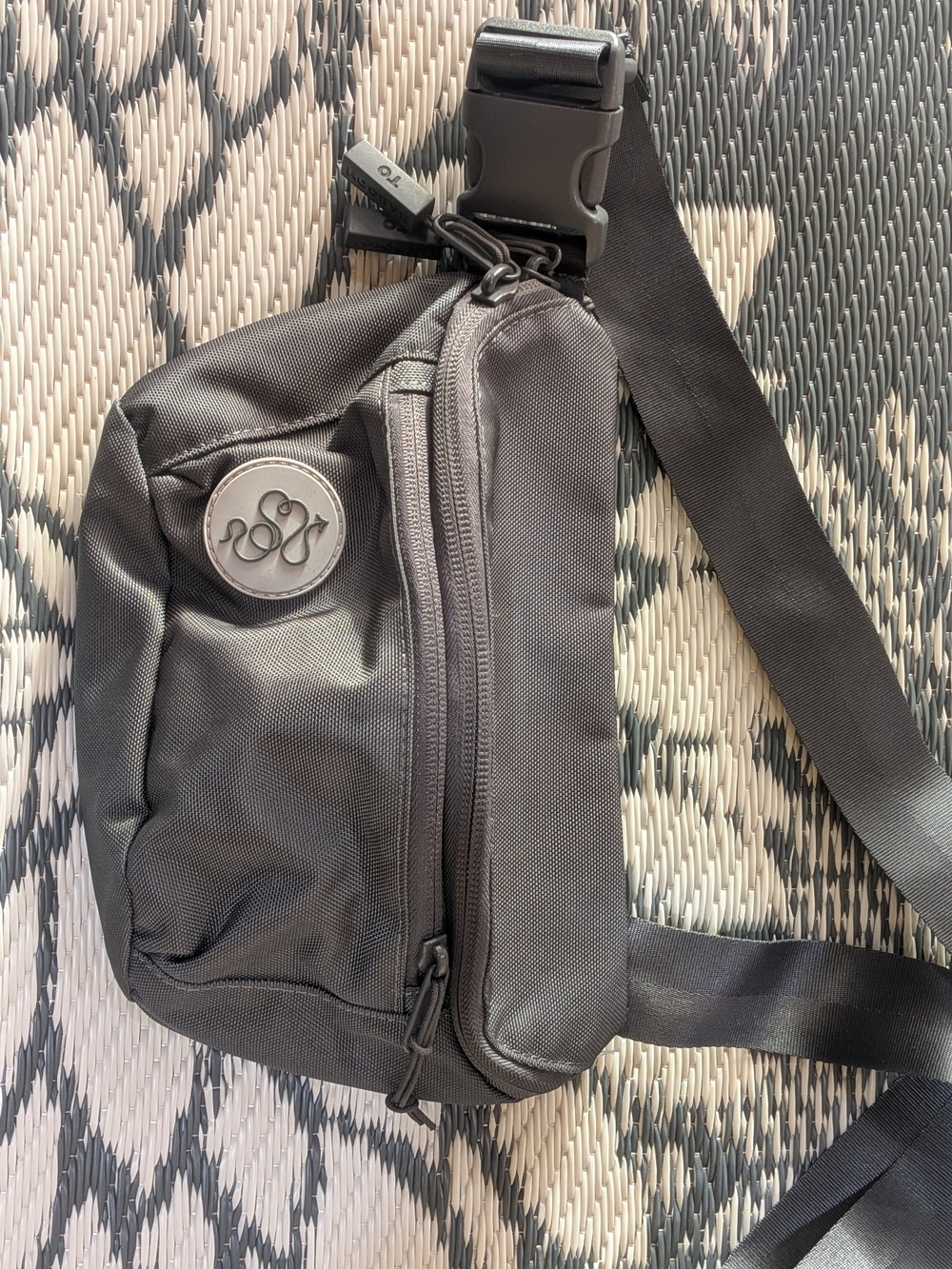 Baboon to the Moon 3L Fannypack Gray CORDURA Nylon Crossbody Sling Waist Bag